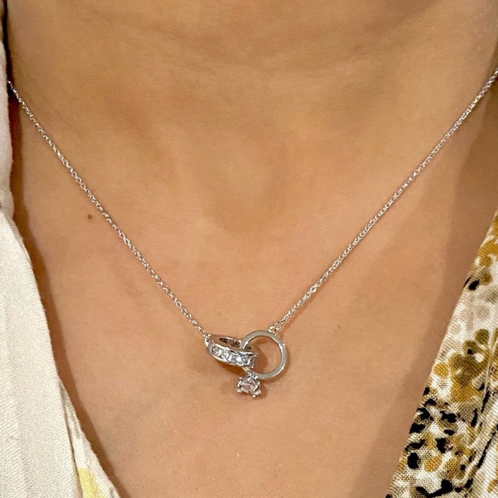 Interlocking Circle Ring Necklace - image 1